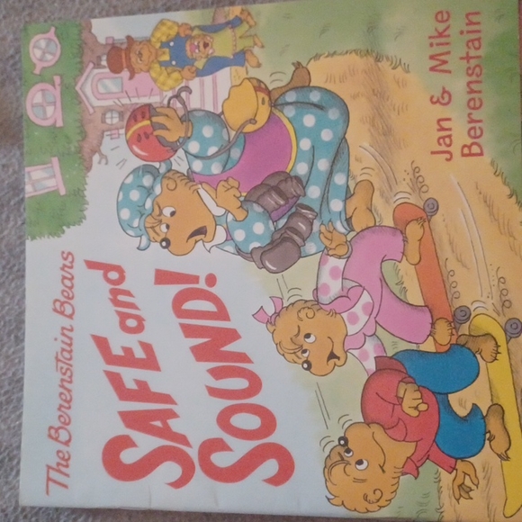 5 book set "The Berenstain Bears" - Picture 3 of 5